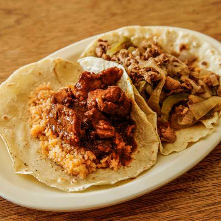 Tacos Acorazados Dos Guisados