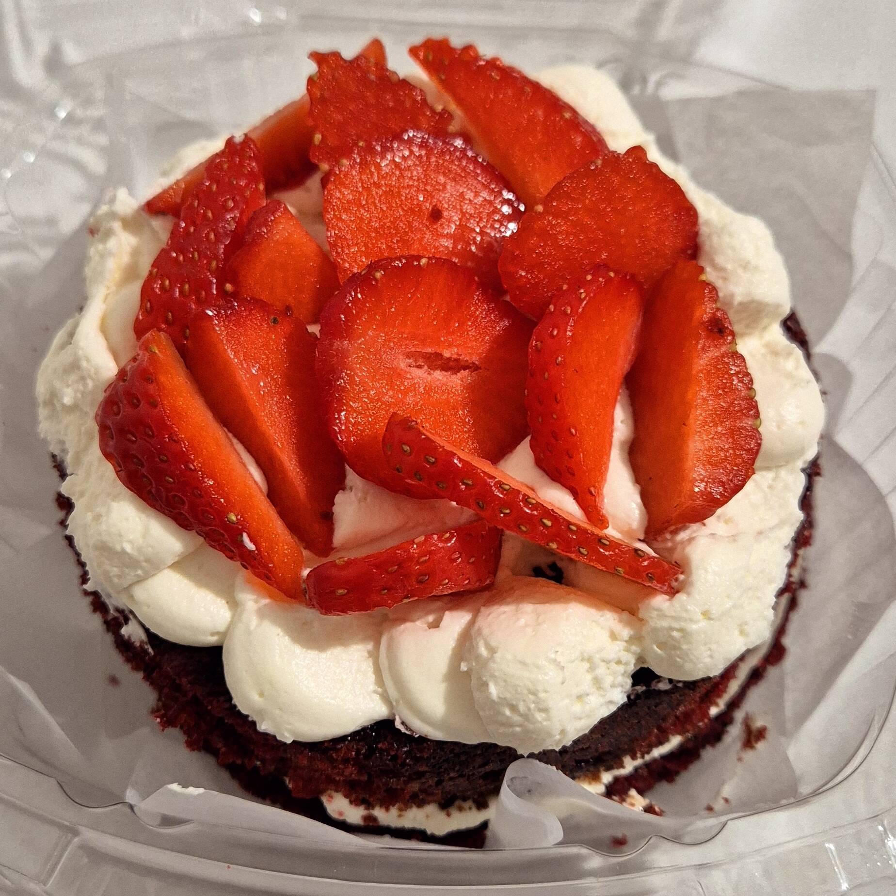 Pastel Individual Red Velvet Con Fresas