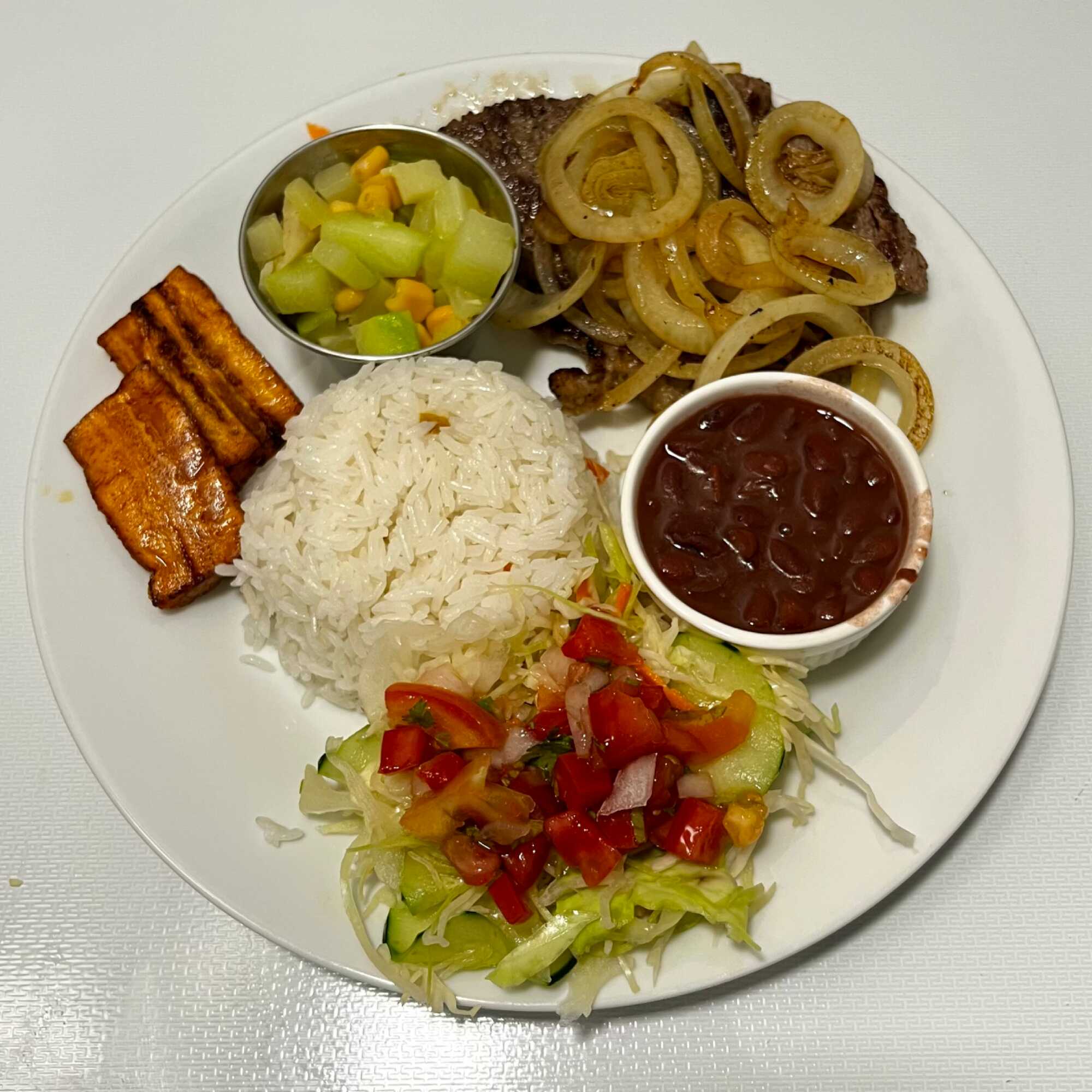 Casado con Bistec