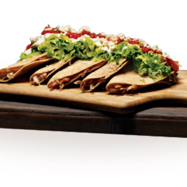 ORDEN DE TACOS DORADOS