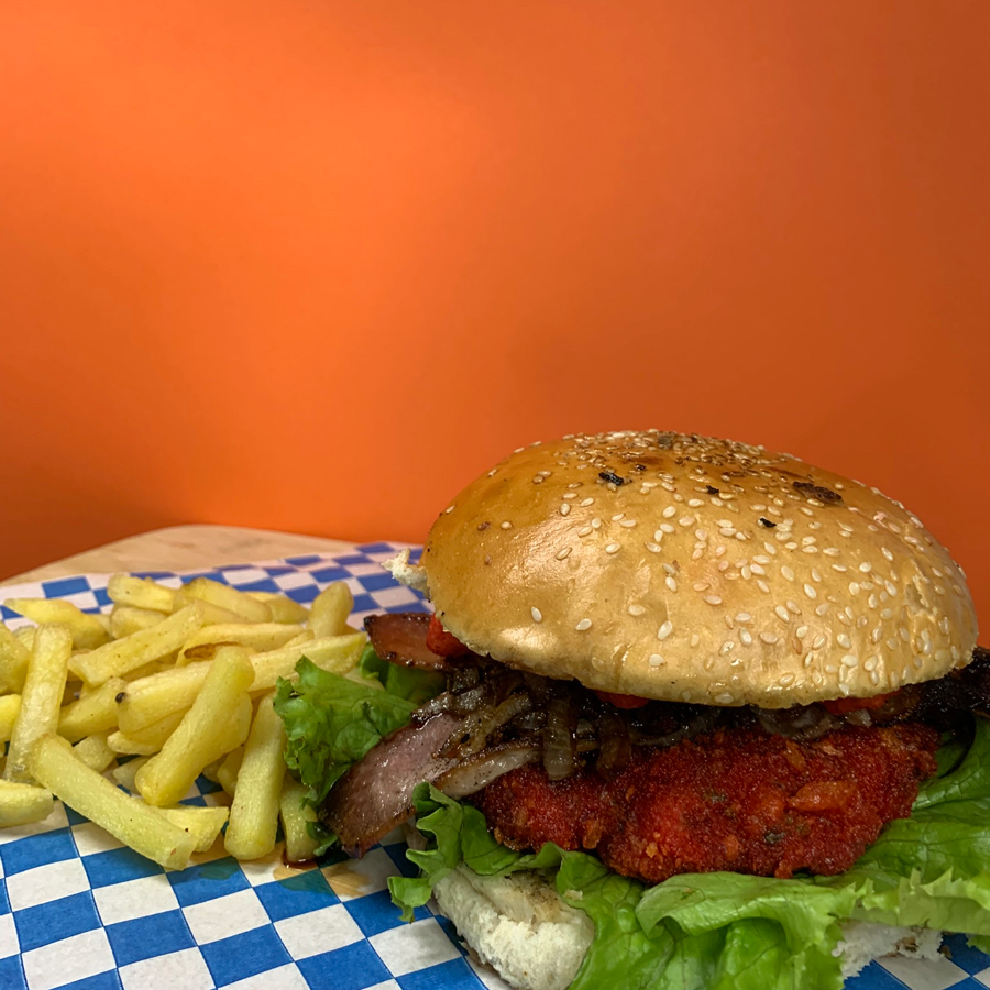 CHETOS BURGER
