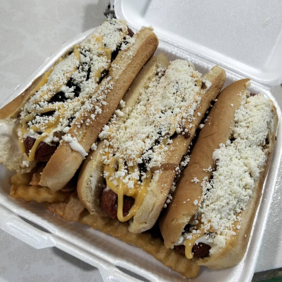 Promoción de 3 Hot Dog