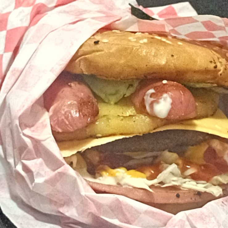 Hamburguesa Hawaiana