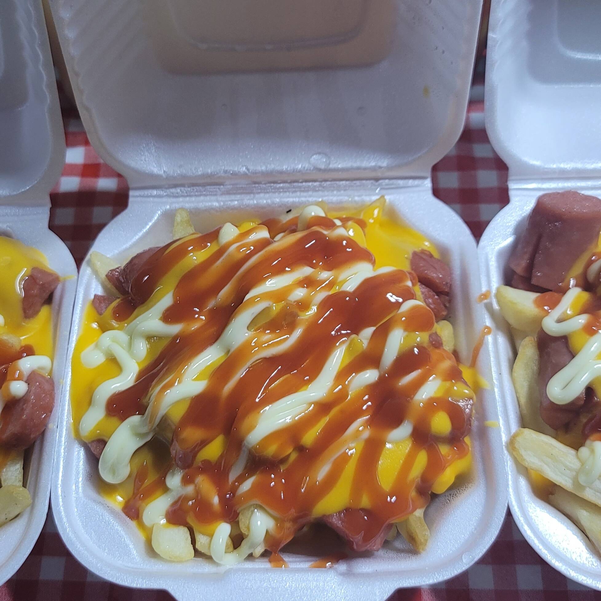 salchipapas