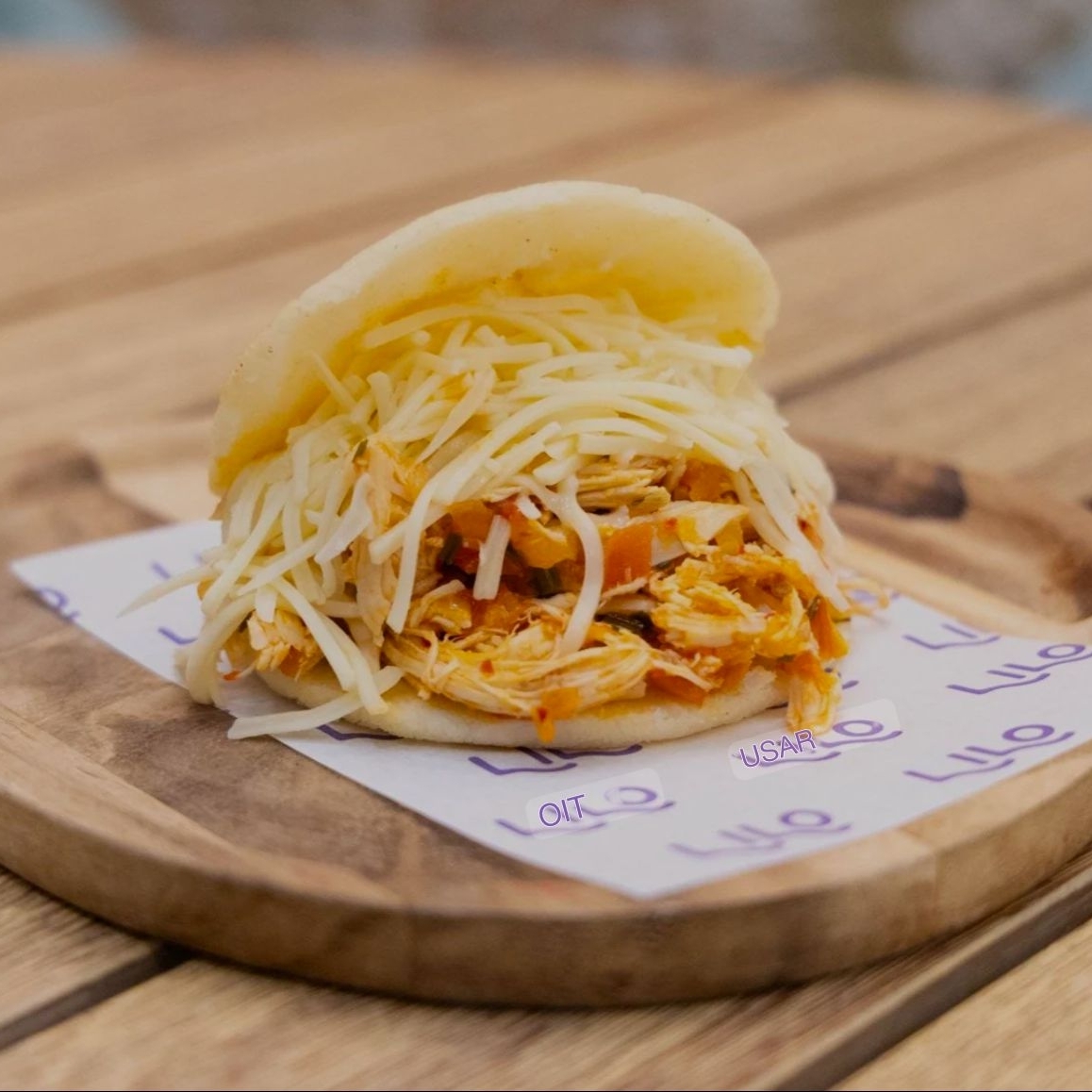 AREPA LA CATIRA