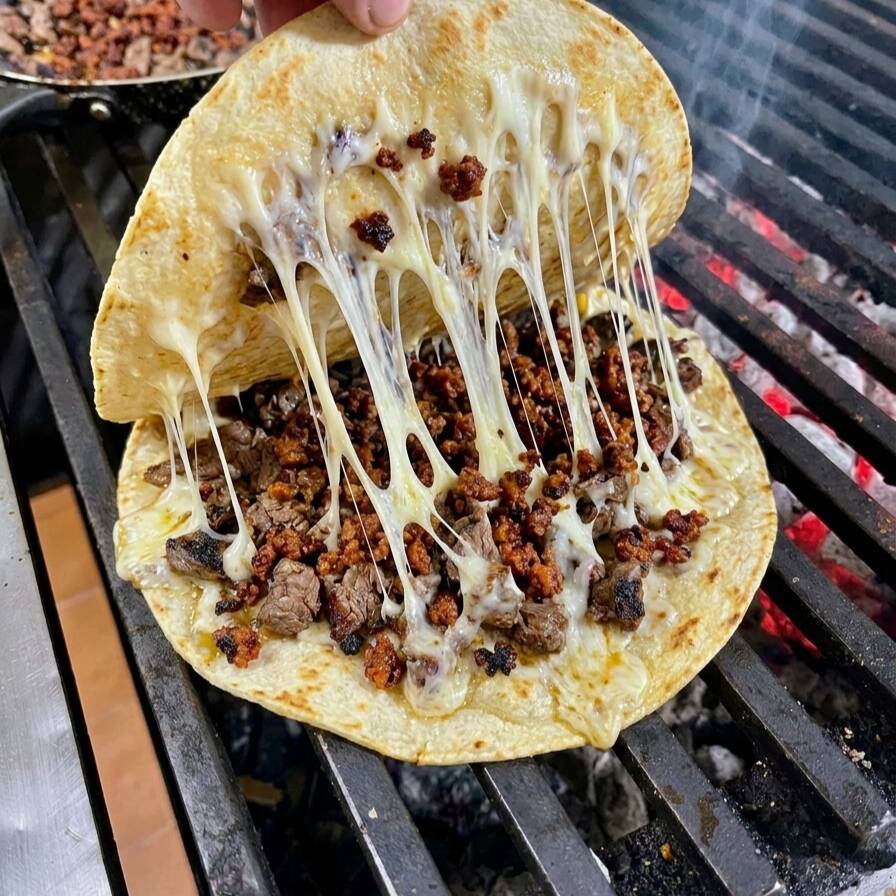 Comboo Quesadillas Dobles Campechanas