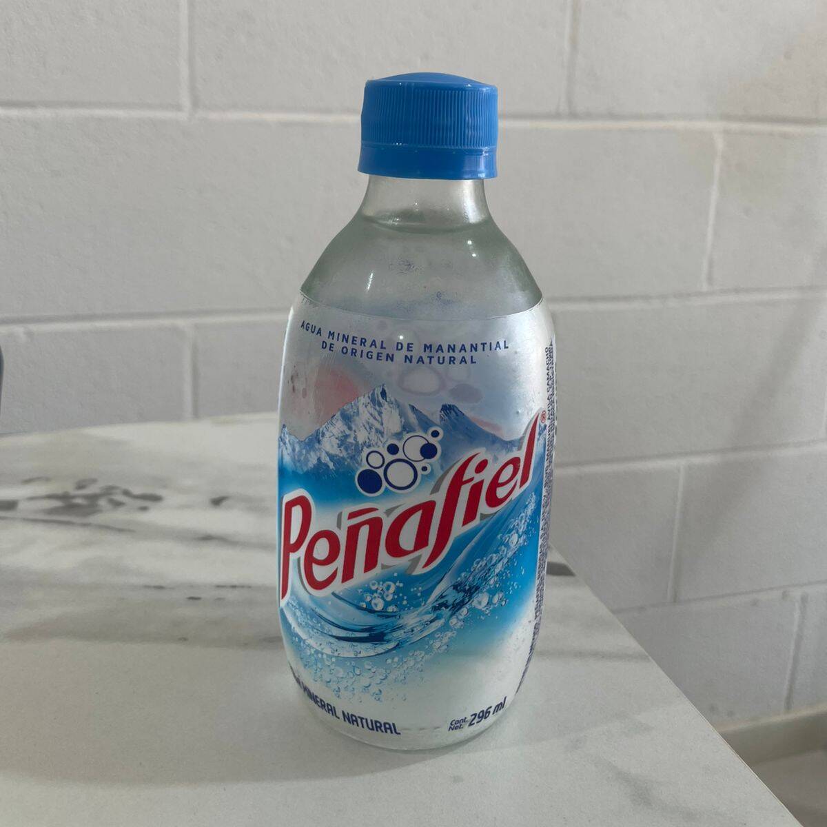 AGUA MINERAL