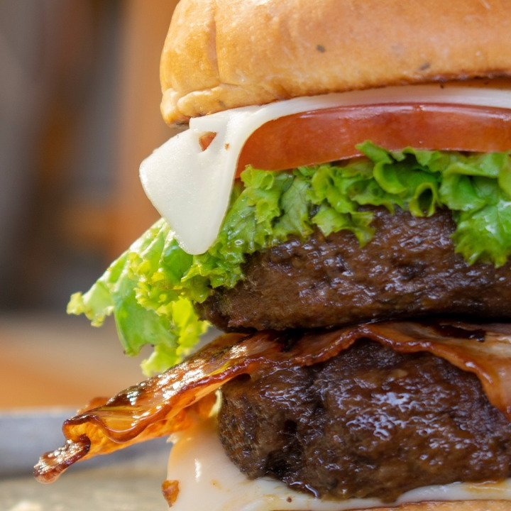 HAMBURGUESA DOBLE CARNE SENCILLA