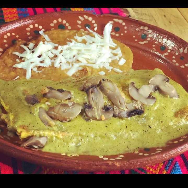 Omelette bañado cremoso