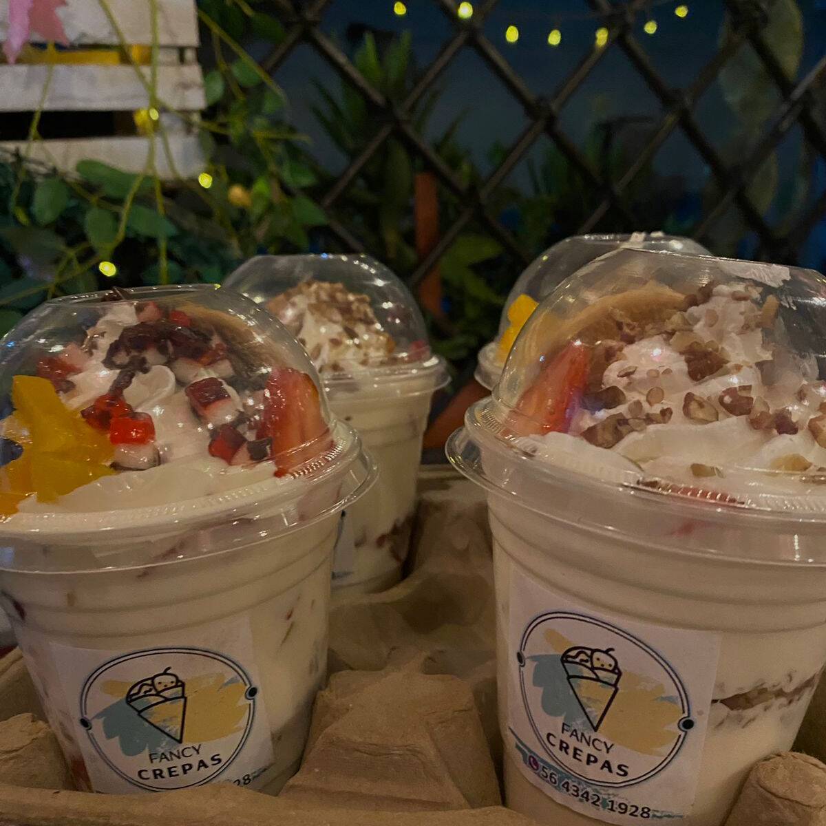 Fresas con Crema Clasicas Tamaño Tradicional