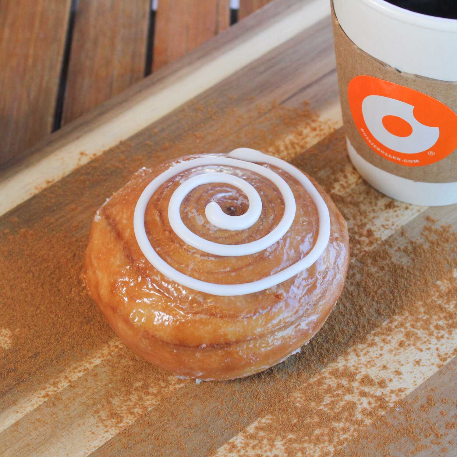 Cinnamon Roll (Rollo de canela)