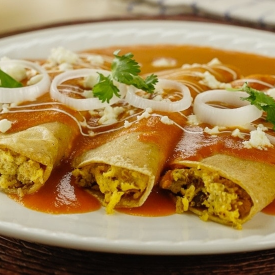 ENTOMATADAS RELLENAS