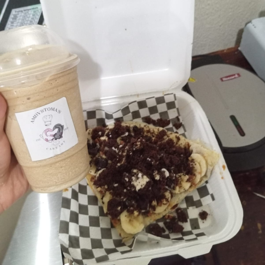 Crepa a Tu Gusto y Frappe Capuccino
