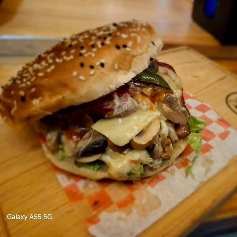 hamburguesa colombiana