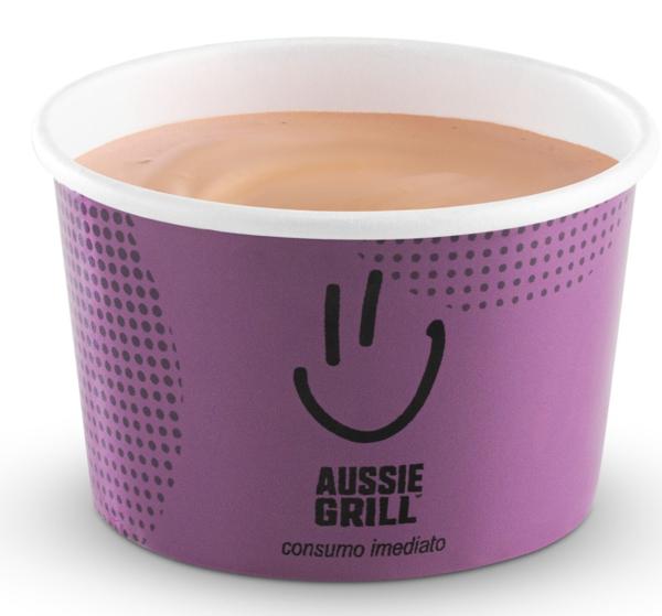 Molho cremoso, feito com creme de leite, iogurte e maionese, temperado com alho, cebola e um toque de pimentas.