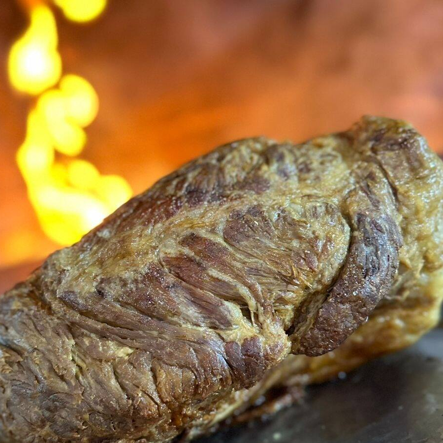 O verdadeiro sabor do Rei do cupim Grill, carne macia, suculenta, preparada no ponto certo para conquistar seu paladar.