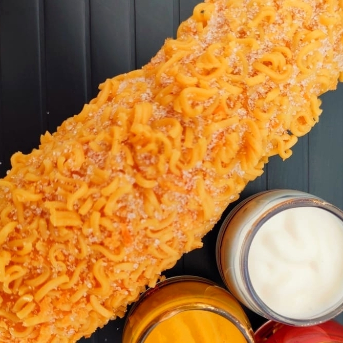 Combo 3 Corn Dog Ramen Queso