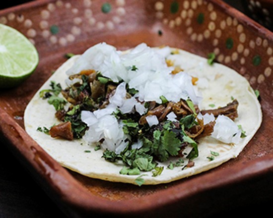 Taco de Chicharron Prensado