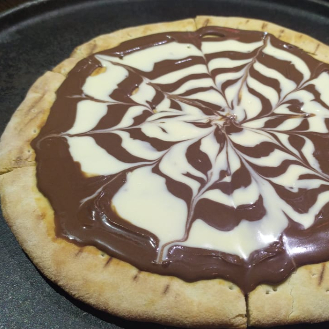 Chocolate ao leite e chocolate branco.