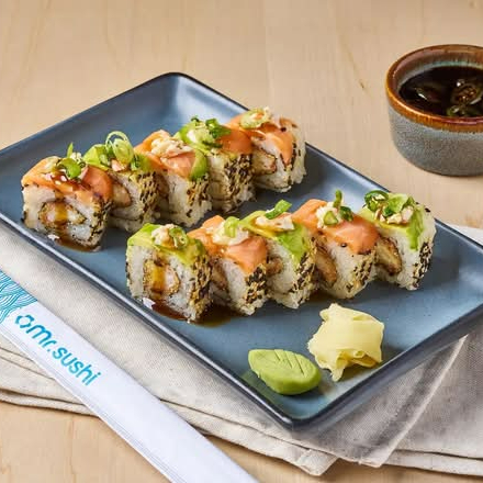 Sushi Tsunami – Salmón, Aguacate, Cangrejo y Tampi