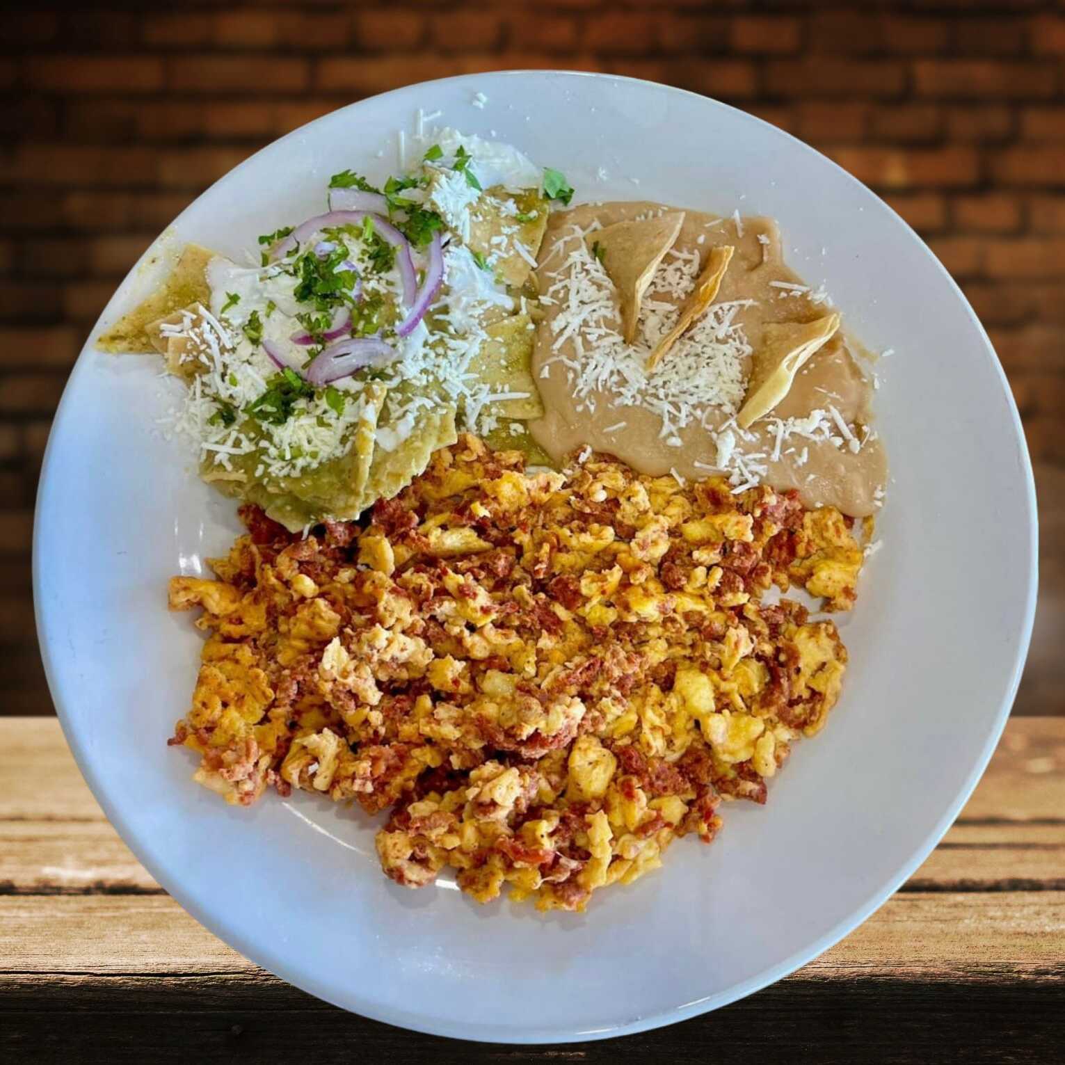Huevos con Chorizo