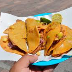 TACOS DE FRIJOLES