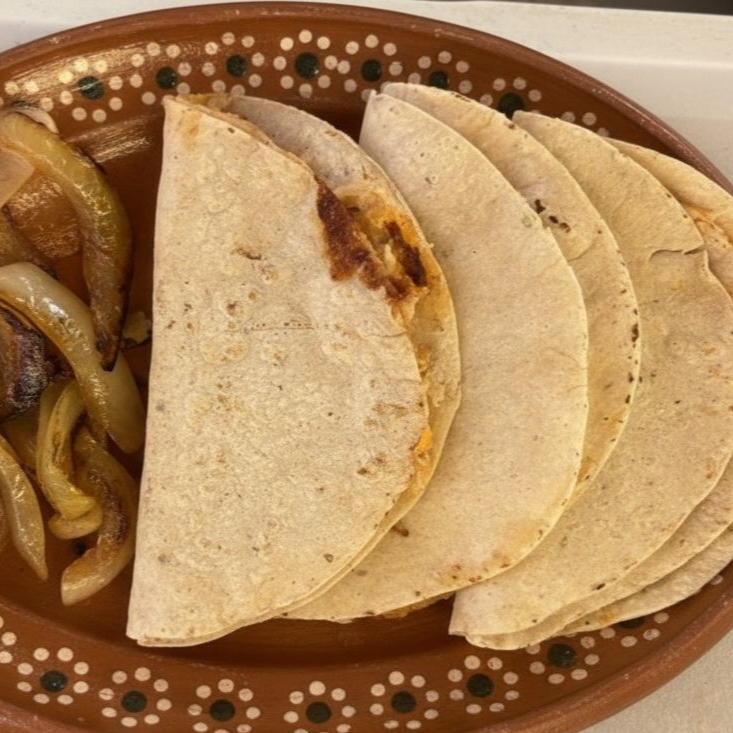 TACO BLANDO CON QUESO