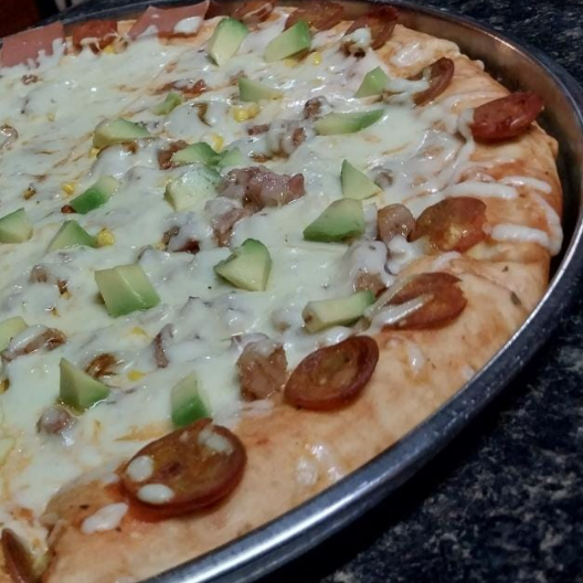 Extra Grande 12 Porciones Bordes de Queso