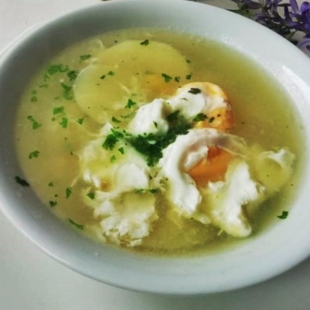 Caldo de Huevo