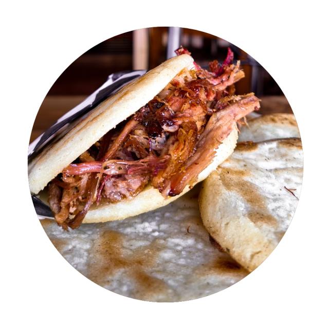 AREPA PUERCO BBQ