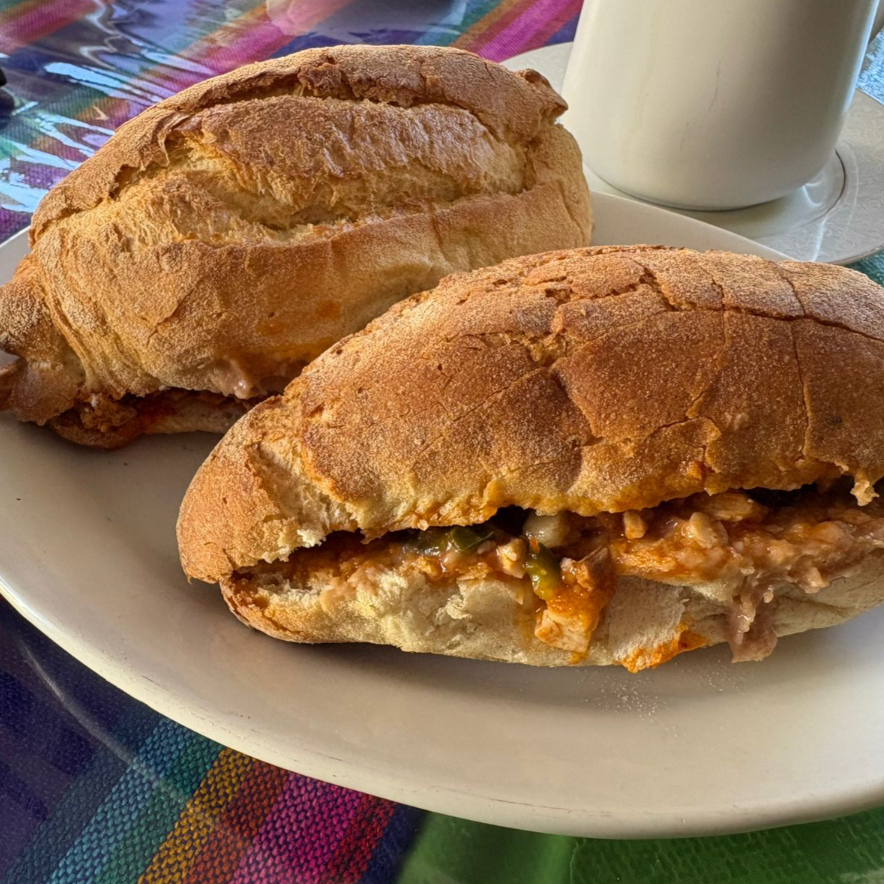 Tortas de Guisado