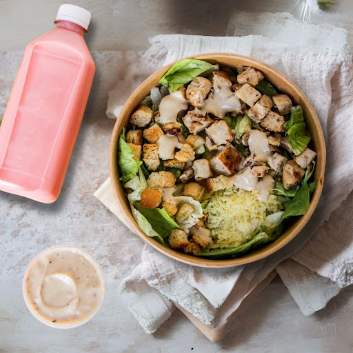 Ensalada a elegir + Bebida