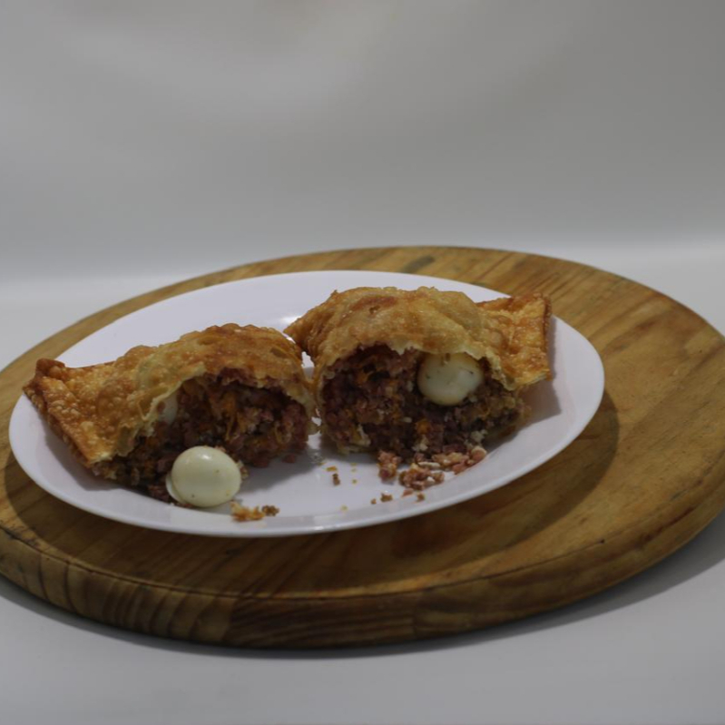 Sabores ,carne,frango,cheda, Catupiry,queijo coalho,mussarela,pressunto,baicon ,acompanhamnto tomate,cebola,milho,ervilha,maoineze caseira,ktchup,mustarda obs, nao e obrogatorio escolher tudo como aki nao tem opcao de separa tudo vc pode pedi completo e se vc quizer tira alguma coisa e so fala n chat ou ligacao