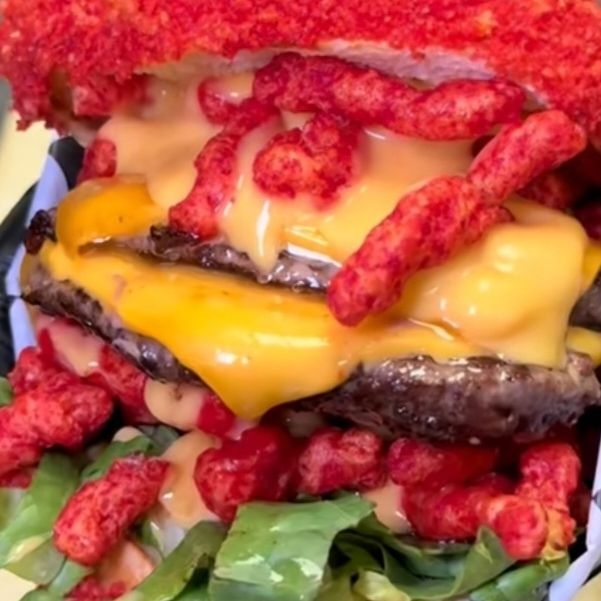 Hamburguesa Flamin Cheddar