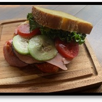Sándwich de Carnes Frías
