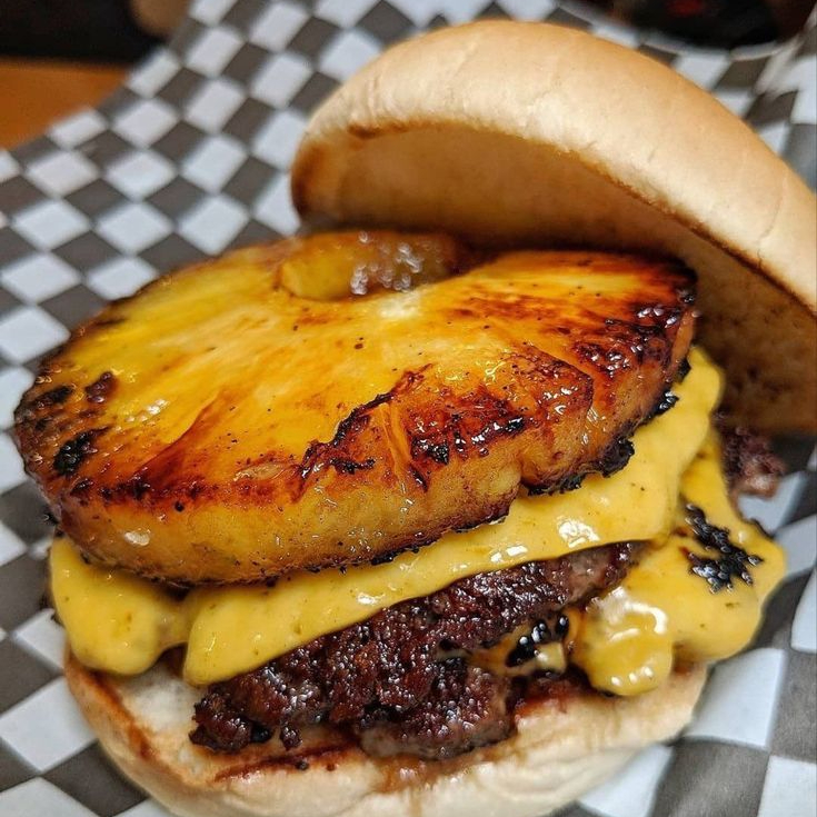 Hamburguesa Hawaiana