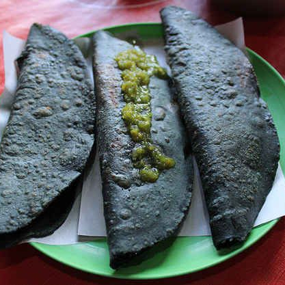 Quesadilla de Maíz Azúl