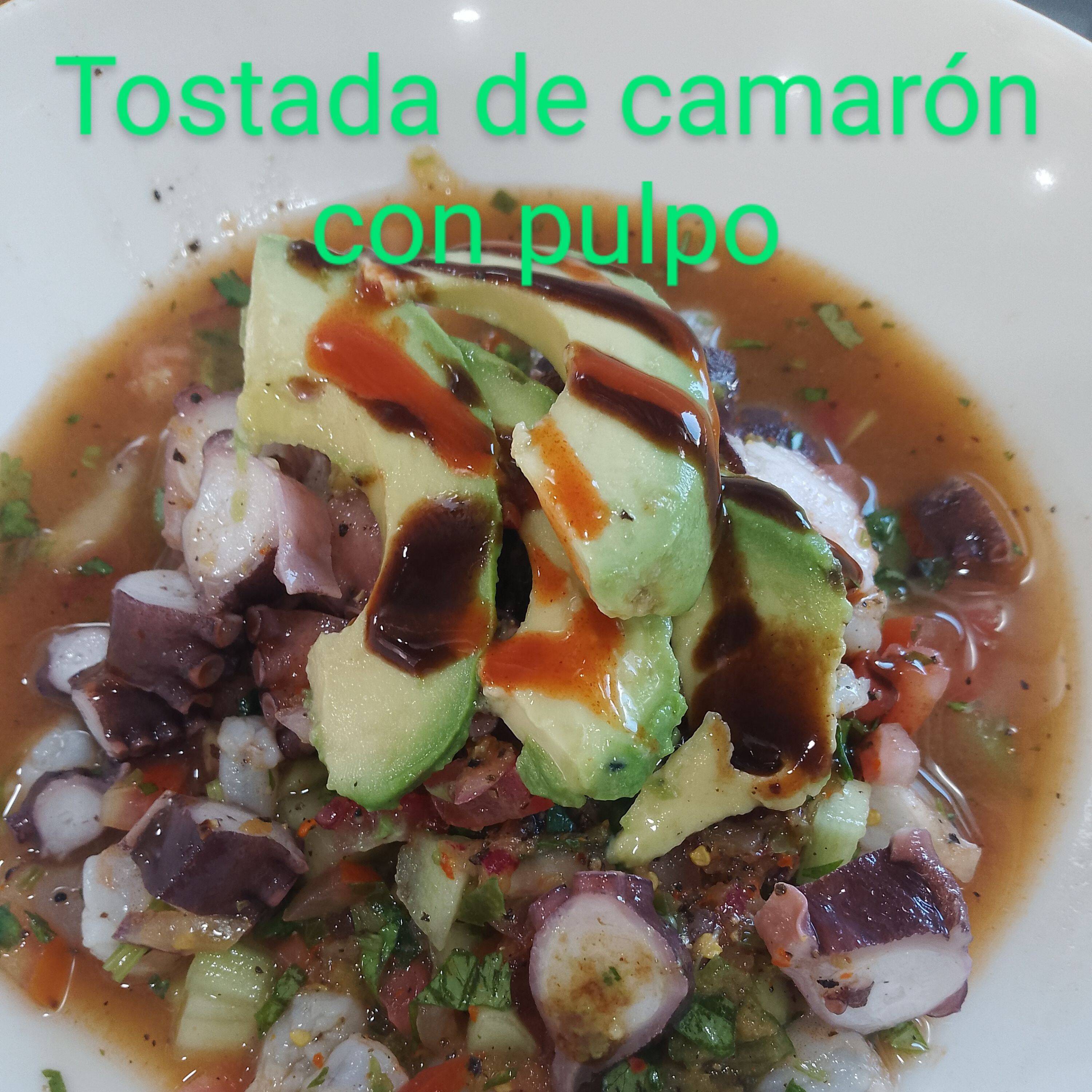 Tostada de Camarón con Pulpo