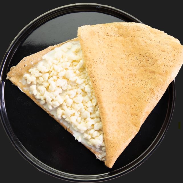 Crepa de queso mozarella