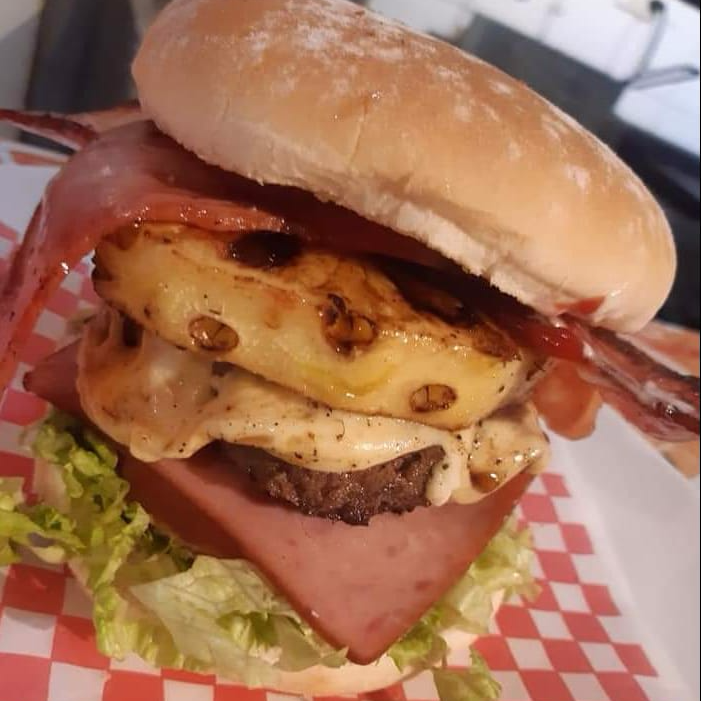 Hamburguesa Hawaiana