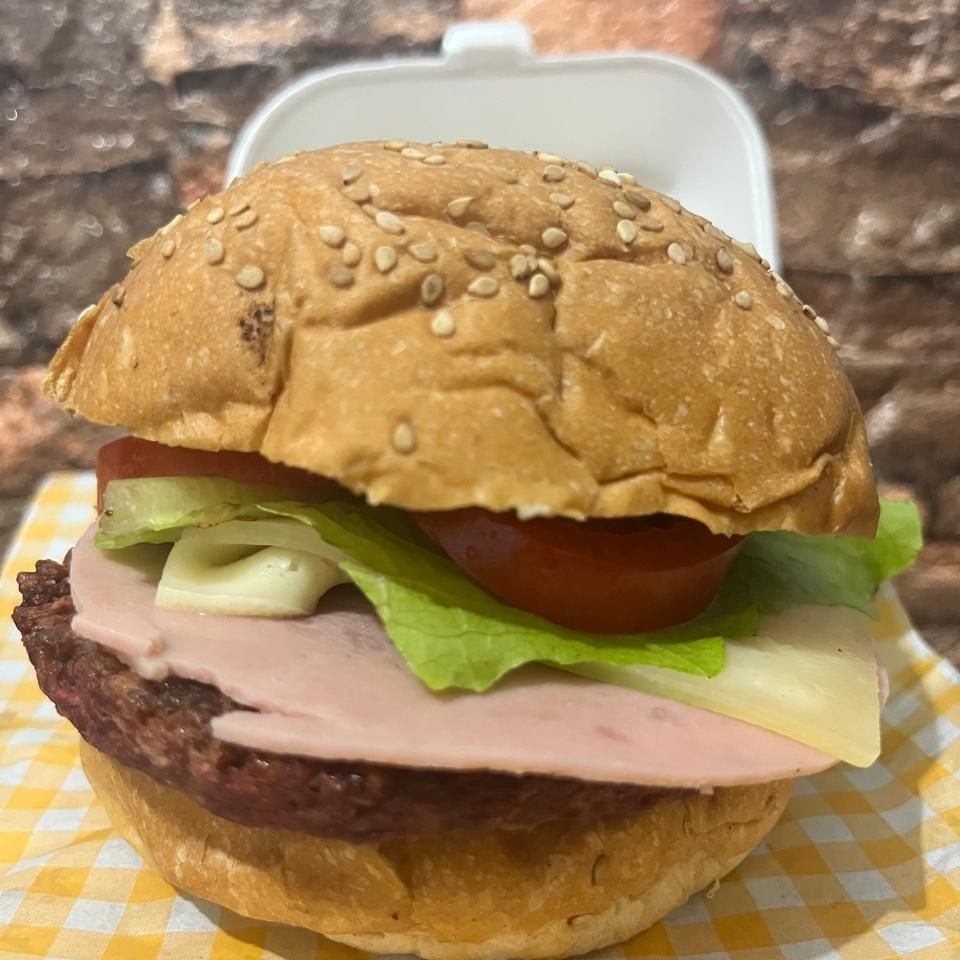 La 50 Burger
