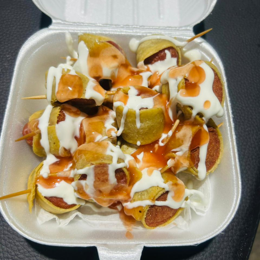DINO SALCHITACOS