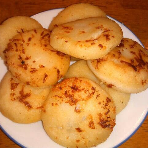 AREPA DE QUESO FRITAS