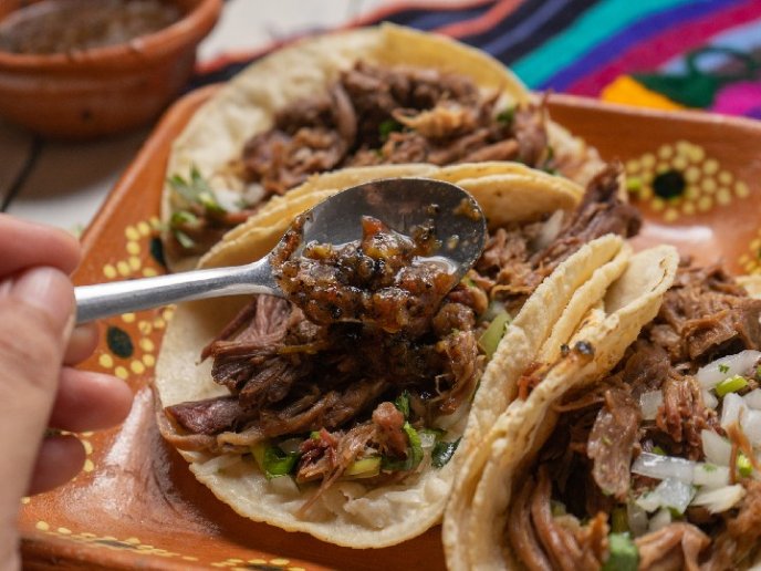 Tacos y Tortas de Barbacoa "Omar"