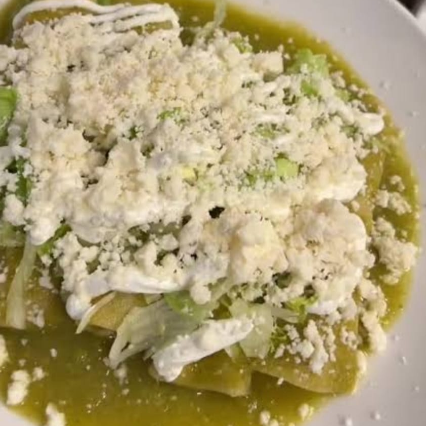Enchiladas Rojas Pollo