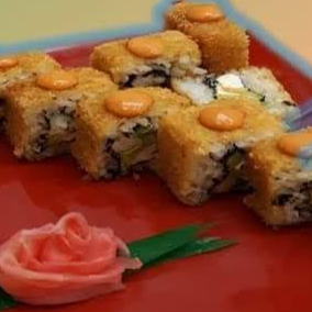CHICKEN ROLL