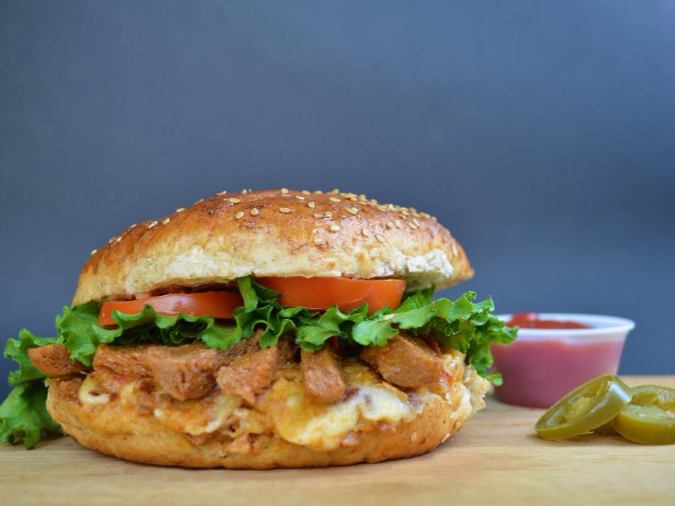 Hamburguesa de Queso y Tinga