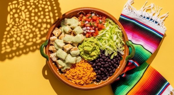 Bowl de pollo en salsa verde