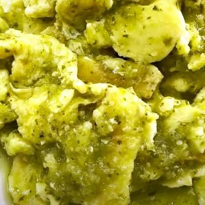 Huevo en Salsa Verde