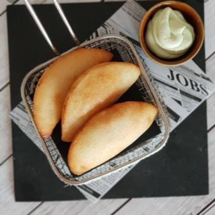 Combo 4 Empanadas +Dos Gaseosa 250ML